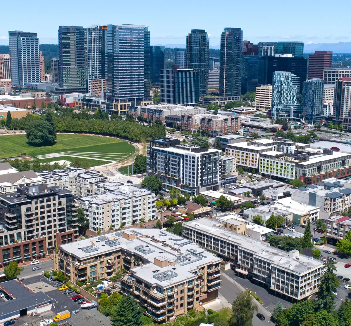 A comprehensive emergency training session in Bellevue being conducted for property managers and operations teams, illustrating high-rise evacuation routes, fire safety protocols, and multi-tenant emergency coordination plans inside a modern commercial office building.